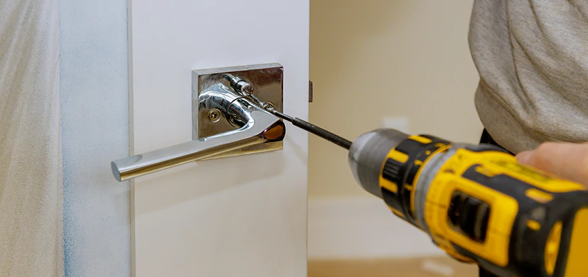 After-hours Locksmith  For Lock Troubleshooting in Tulare, California