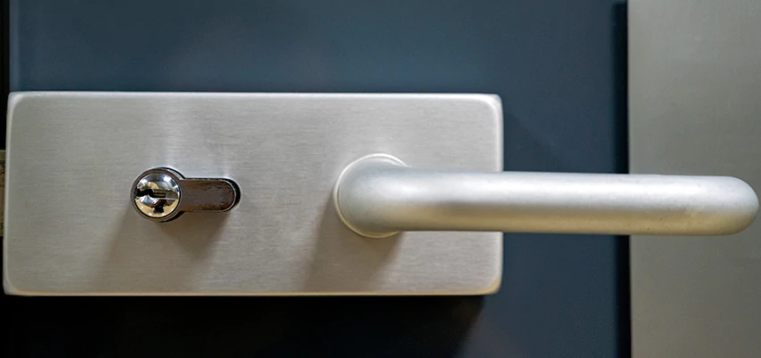 Change Patio Door Locks in Tulare, California